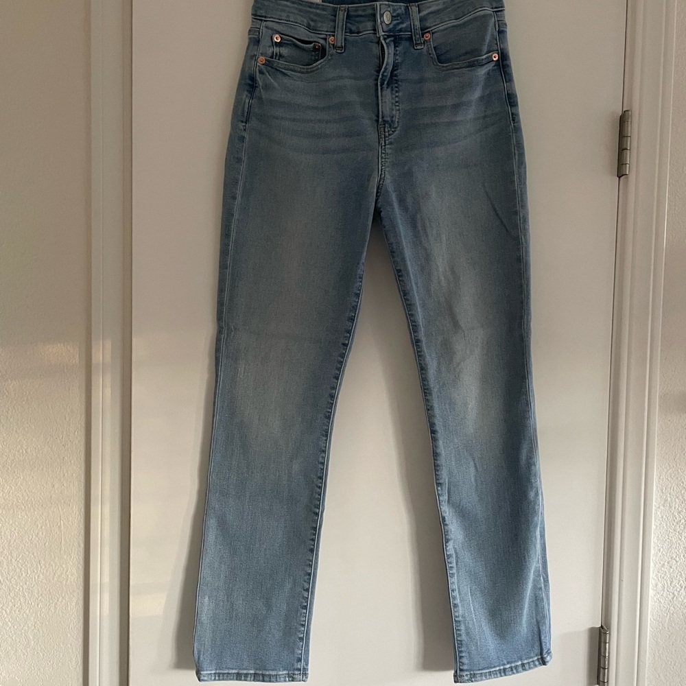 Gap classic straight high-rise, light wash, size 8 short.